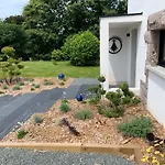 Villa l\'hermine Vue mer exceptionnelle, prestation luxe contemporaine avec cinema et spa, borne voit électrique